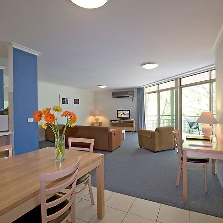 Kingston Terrace Serviced Apartments Canberra Szoba fotó